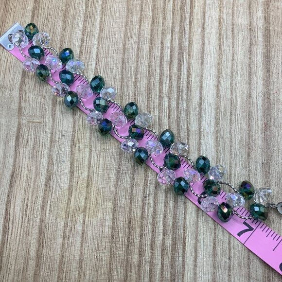 Teng Yue Mutli Strand Green & White Bracelet - Picture 5 of 5